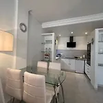 Appartement Blue Pool Paradise